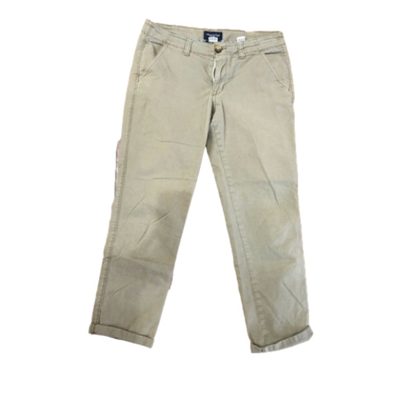 American Eagle Outfitters Pants - American Eagle khaki capris